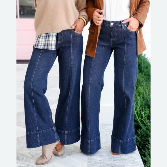 Risen Jeans Denim - NWT Freckled Poppy Risen Mid Rise Dark Wash Wide Leg Jeans 15/32